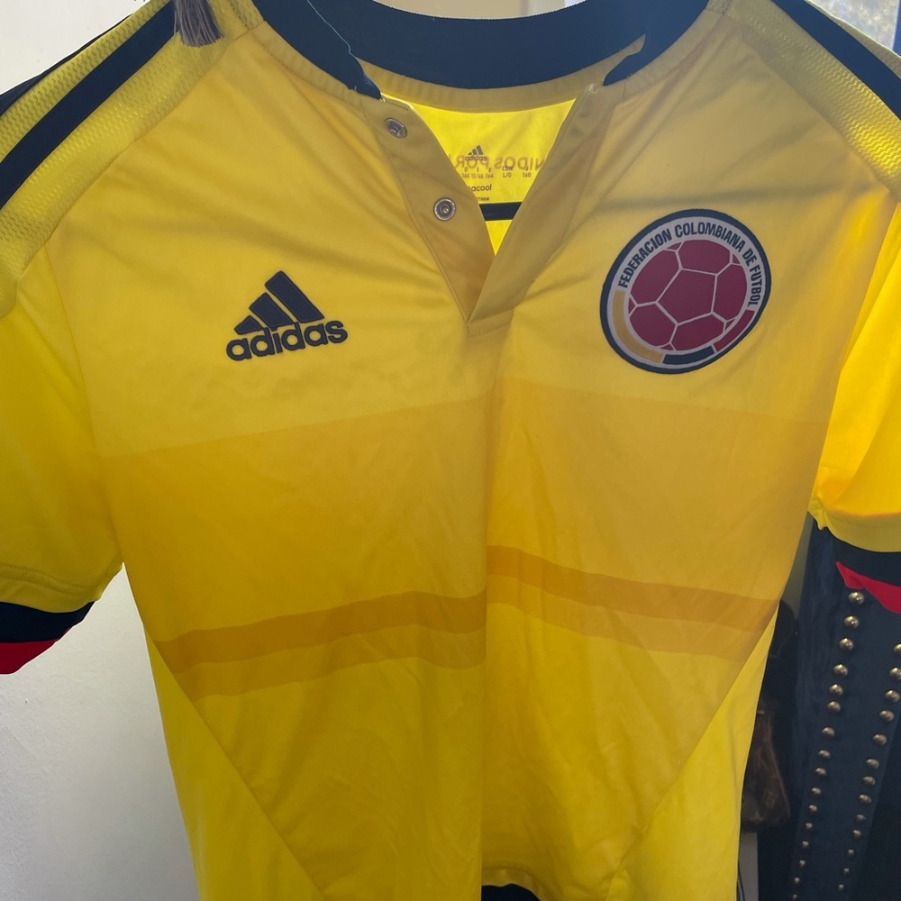 Colombia soccer shirt